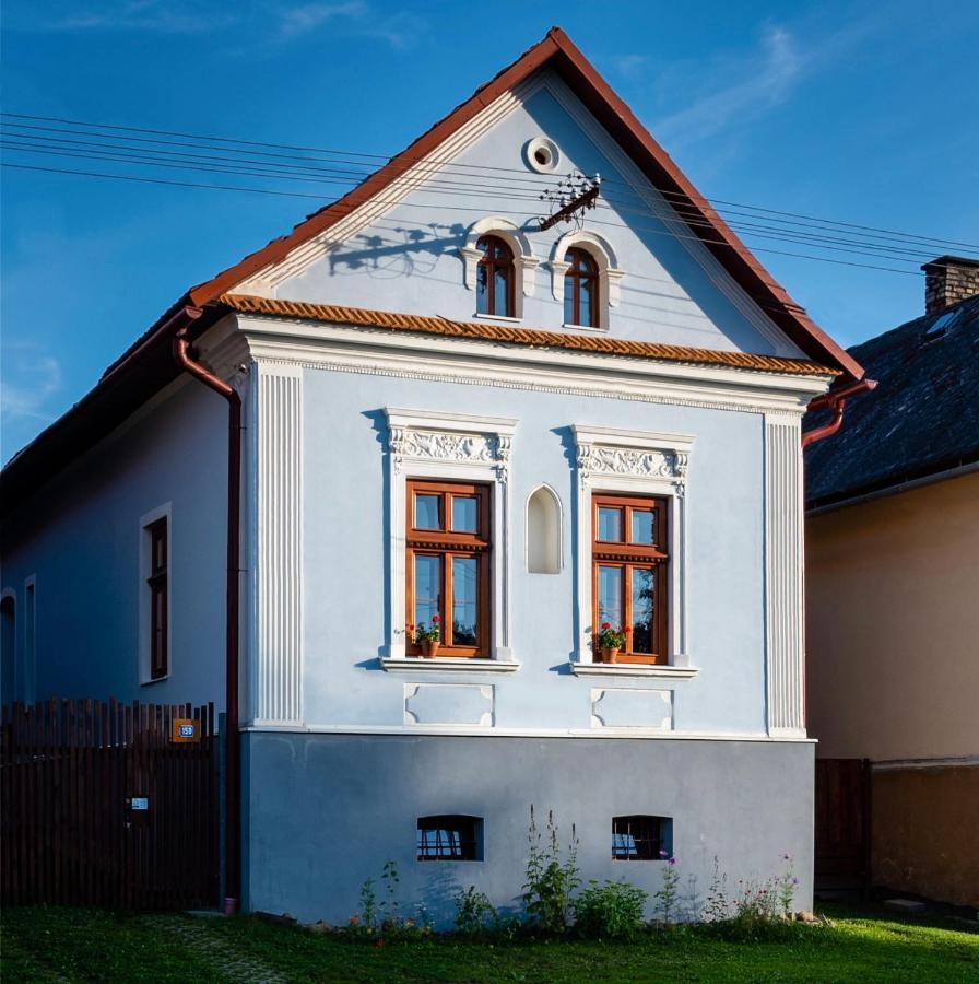 Villa Hybsky Dom Est 1905 à Hybe Extérieur photo